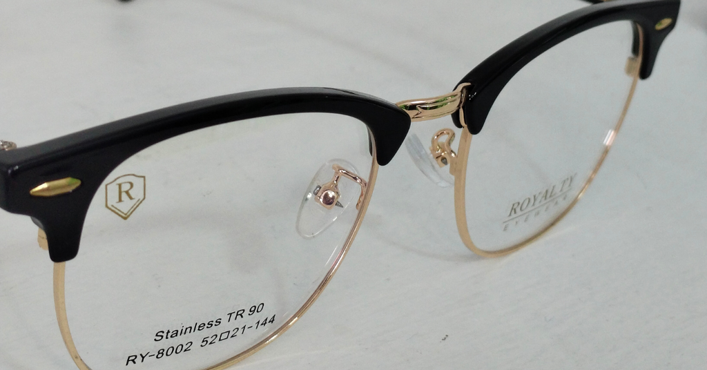 ROYALTY EYEWEAR